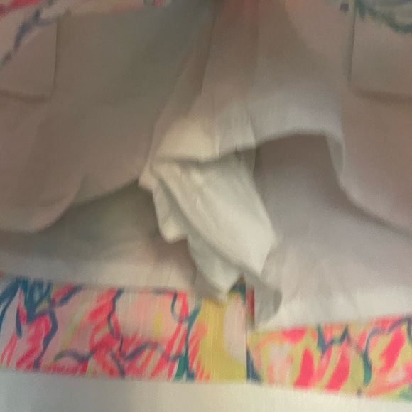 Lilly Pulitzer Skort Size 12 worn once - Picture 2 of 9
